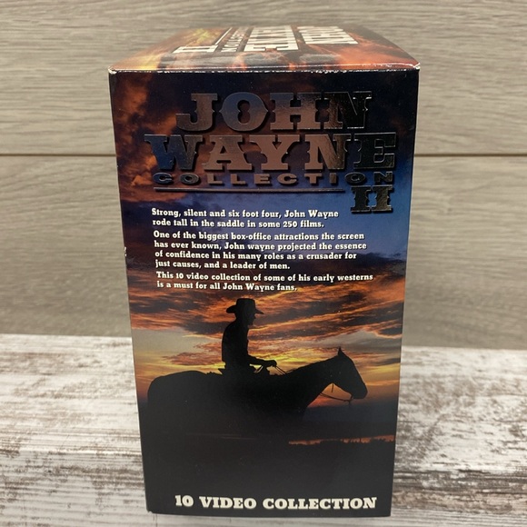 Vintage John Wayne Collection II VHS Set - Picture 5 of 10